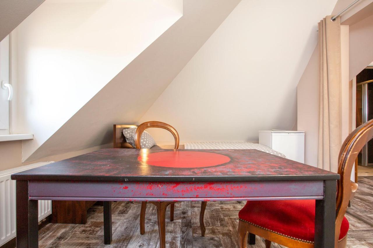 Bnb Comfort Guesthouse Olten - Lostorf Zewnętrze zdjęcie