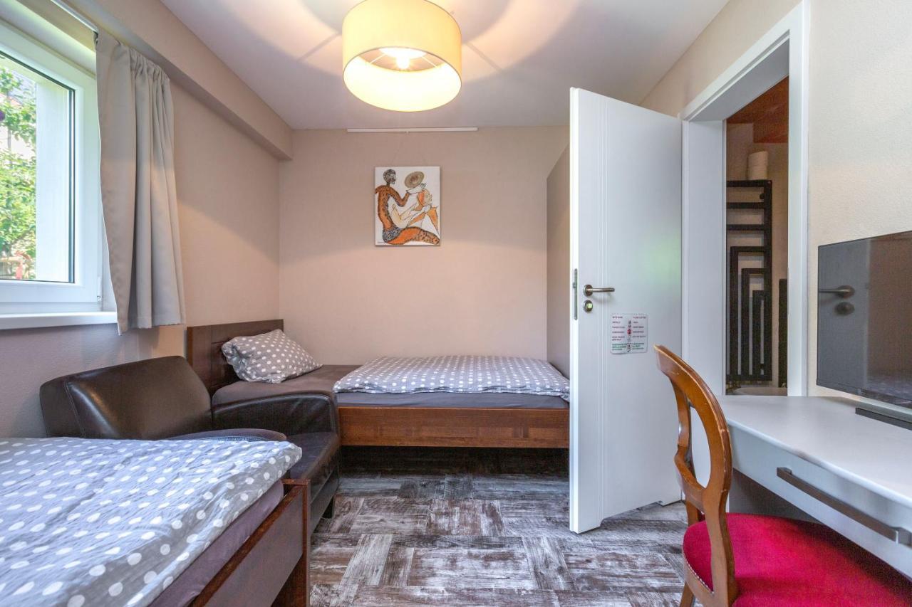 Bnb Comfort Guesthouse Olten - Lostorf Zewnętrze zdjęcie