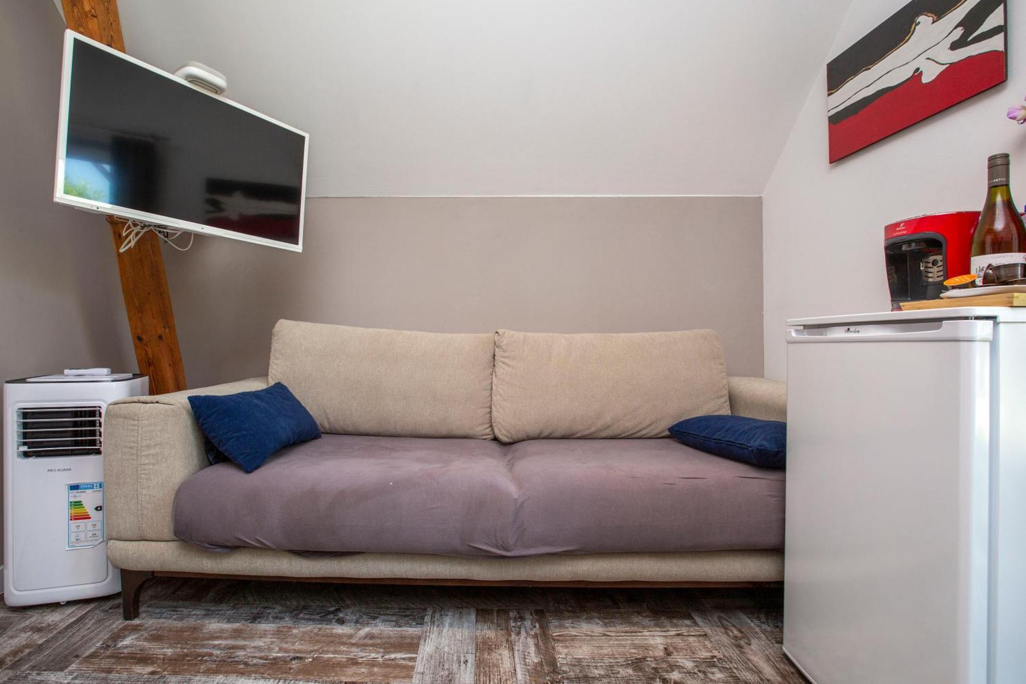 Bnb Comfort Guesthouse Olten - Lostorf Zewnętrze zdjęcie