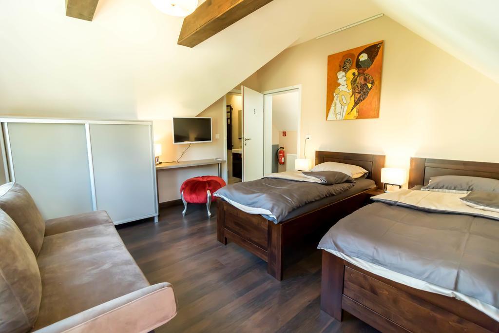 Bnb Comfort Guesthouse Olten - Lostorf Zewnętrze zdjęcie